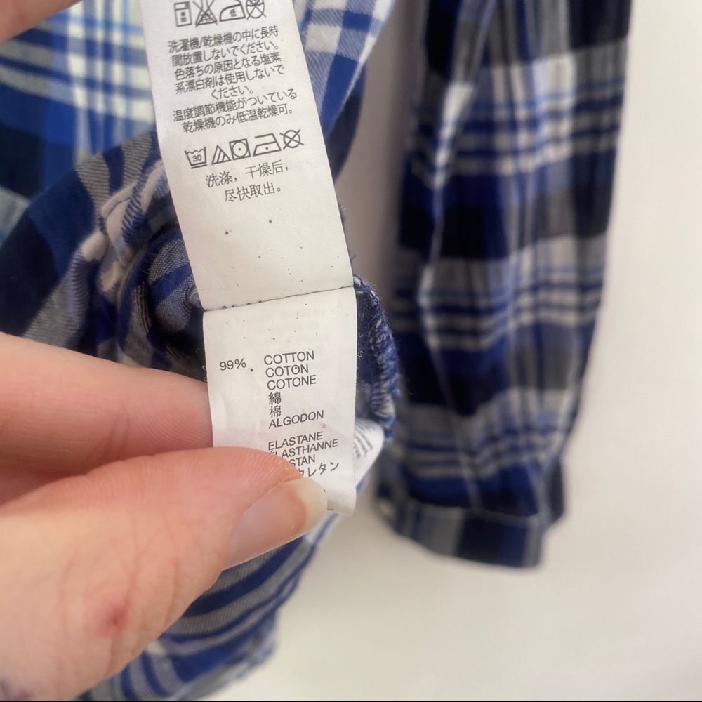 Gap Blue and White Plaid Flannel Hi Low Top - Picture 7 of 8